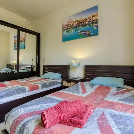 Seaside In Prime Location