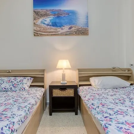 Seaside In Prime Location Апартаменты