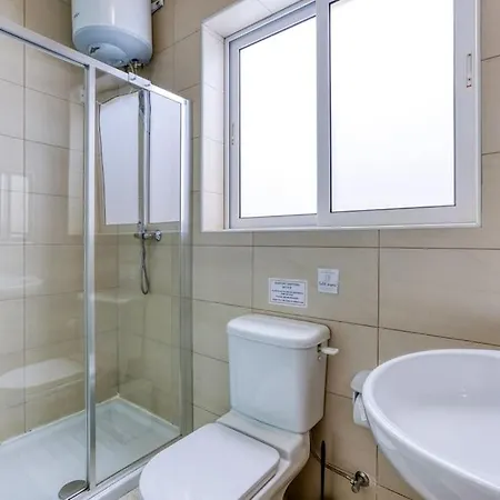 Seaside In Prime Location *