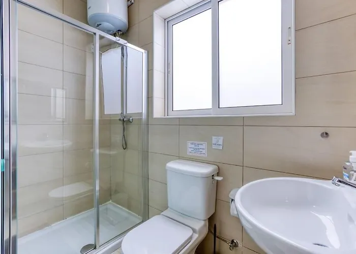 Seaside In Prime Location *