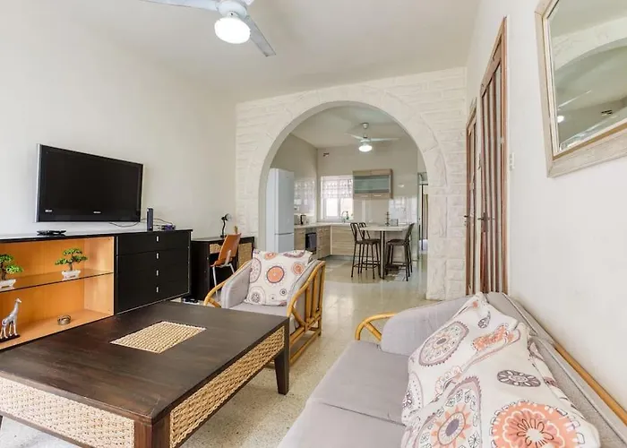 Seaside In Prime Location Appartement *